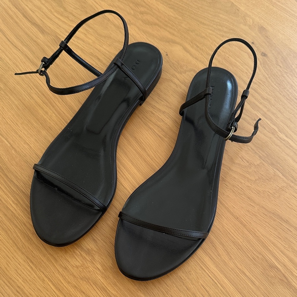 Doen Sartene Sandals - Black Nappa